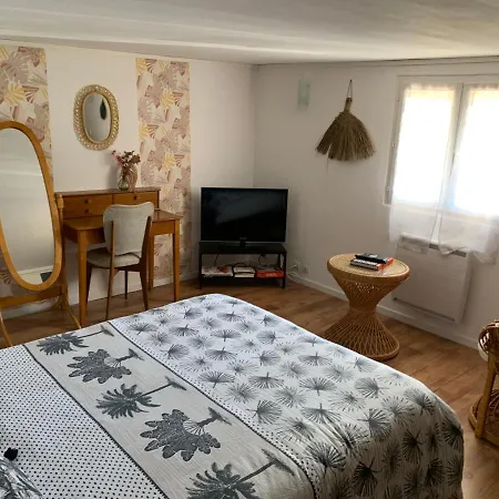 Independant -1 -3 Lits - 4km Du Circuit Ruaudin